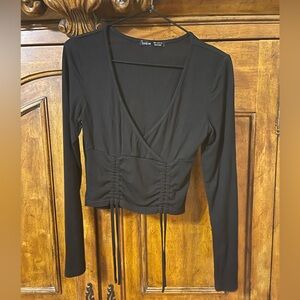 SHEIN Long Sleeve Crop Top